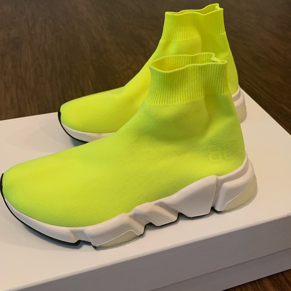 Authentic Neon Balenciaga Sock Sneaker - Picture 4 of 8